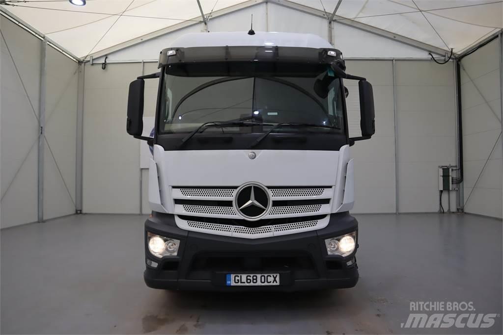 Mercedes-Benz ACTROS 1840 Тягачі