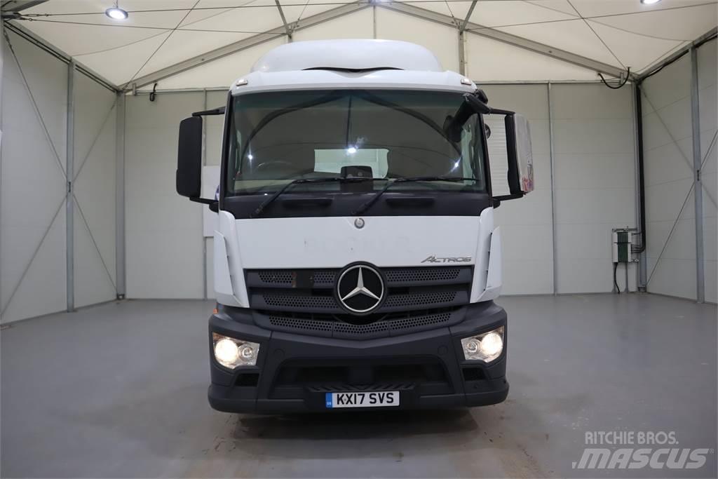 Mercedes-Benz ACTROS 1840 Тягачі