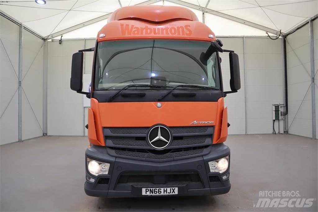 Mercedes-Benz Actros 1840 Тягачі