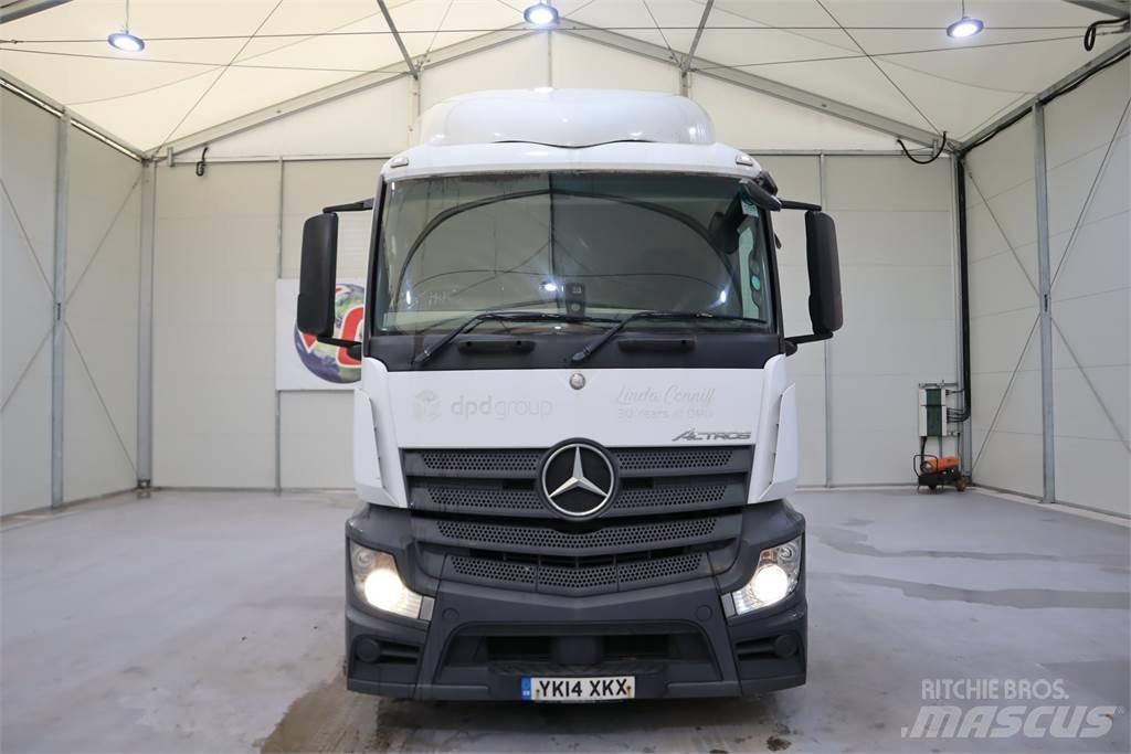 Mercedes-Benz Actros 1840 Тягачі