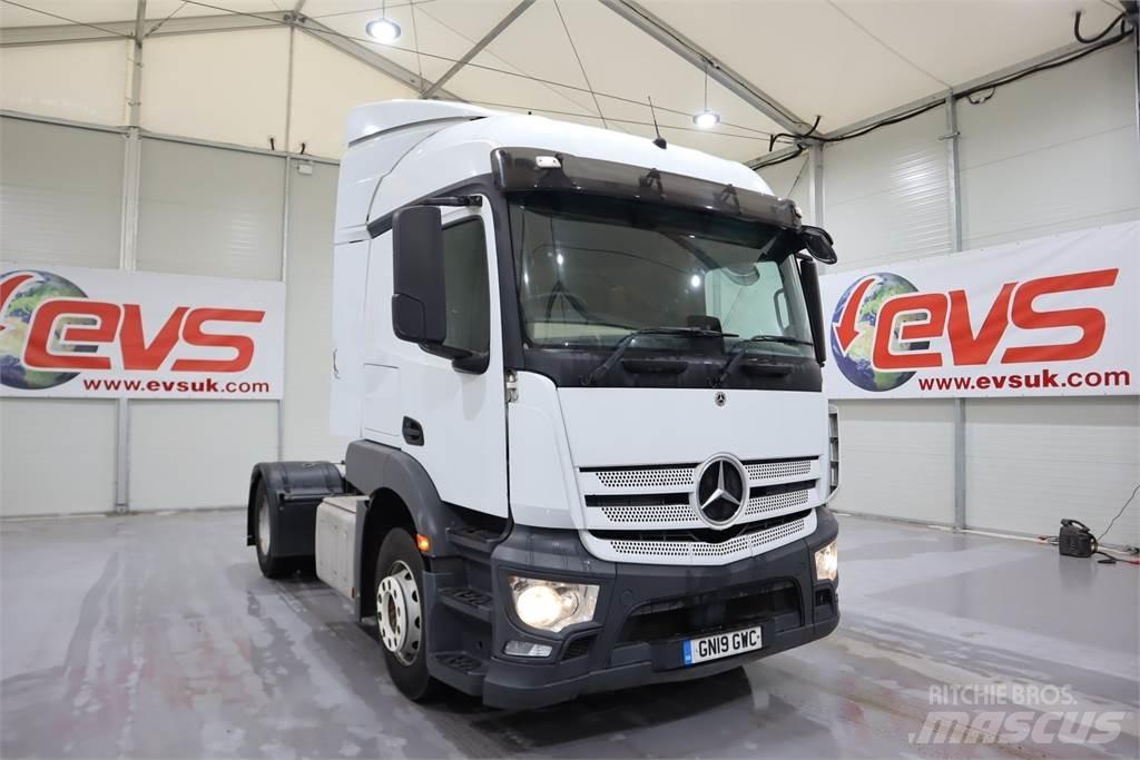 Mercedes-Benz Actros 1840 Тягачі