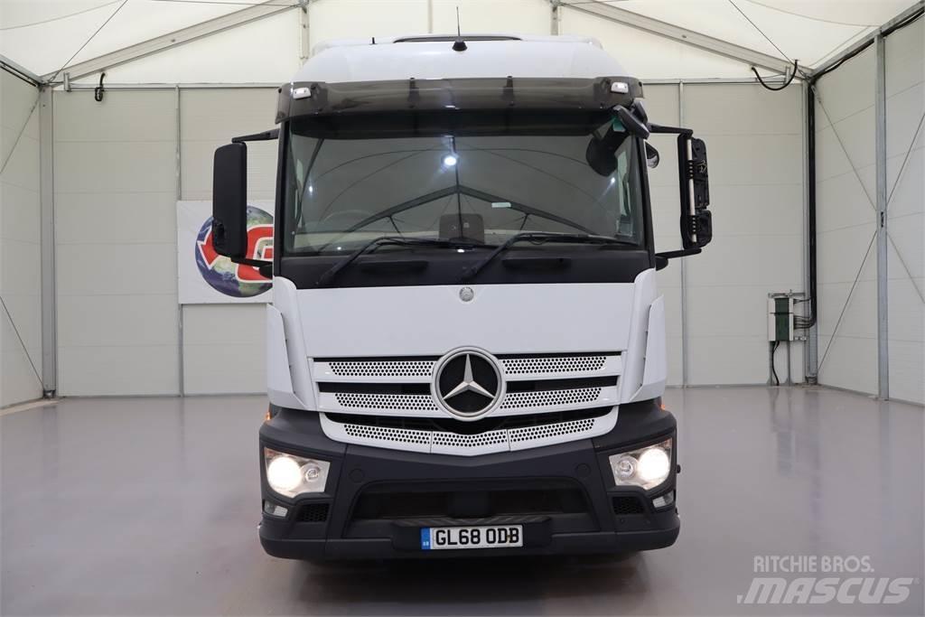 Mercedes-Benz Actros 1840 Тягачі