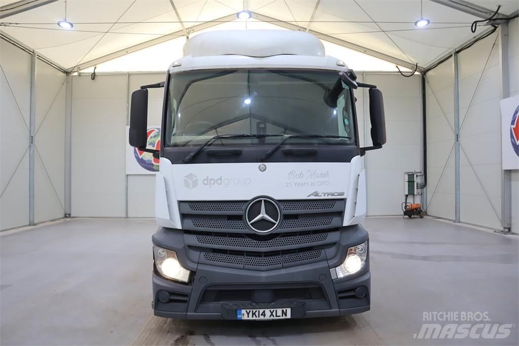 Mercedes-Benz Actros 1840 Тягачі