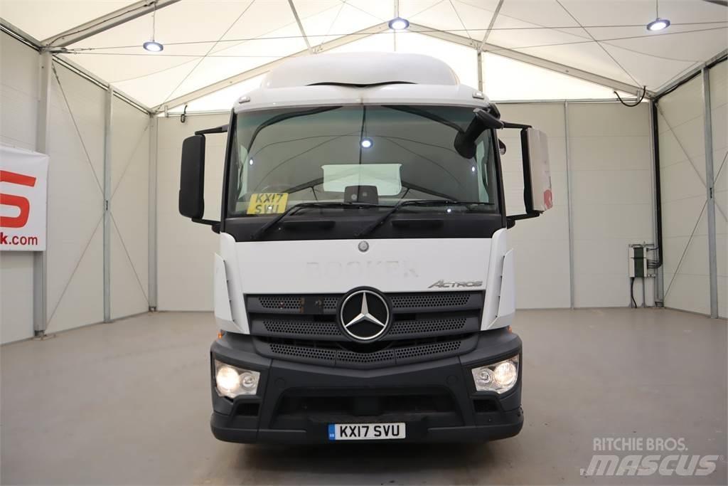 Mercedes-Benz Actros 1840 Тягачі