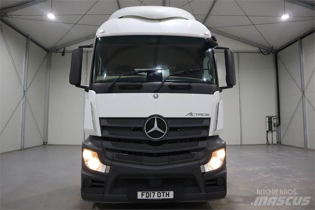 Mercedes-Benz Actros 1840 Тягачі