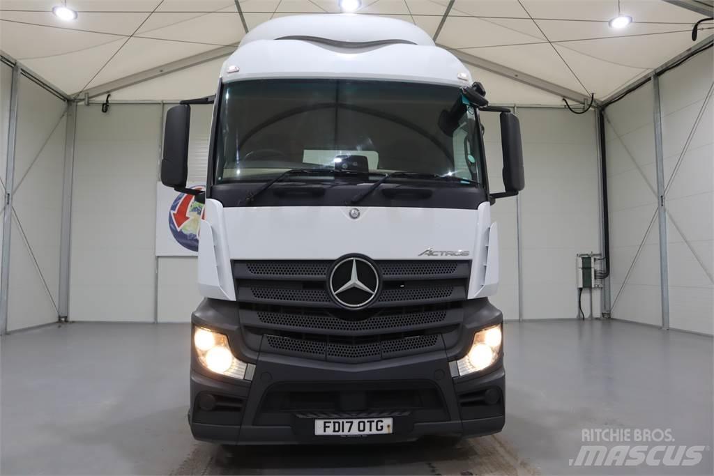 Mercedes-Benz ACTROS 1840 Тягачі