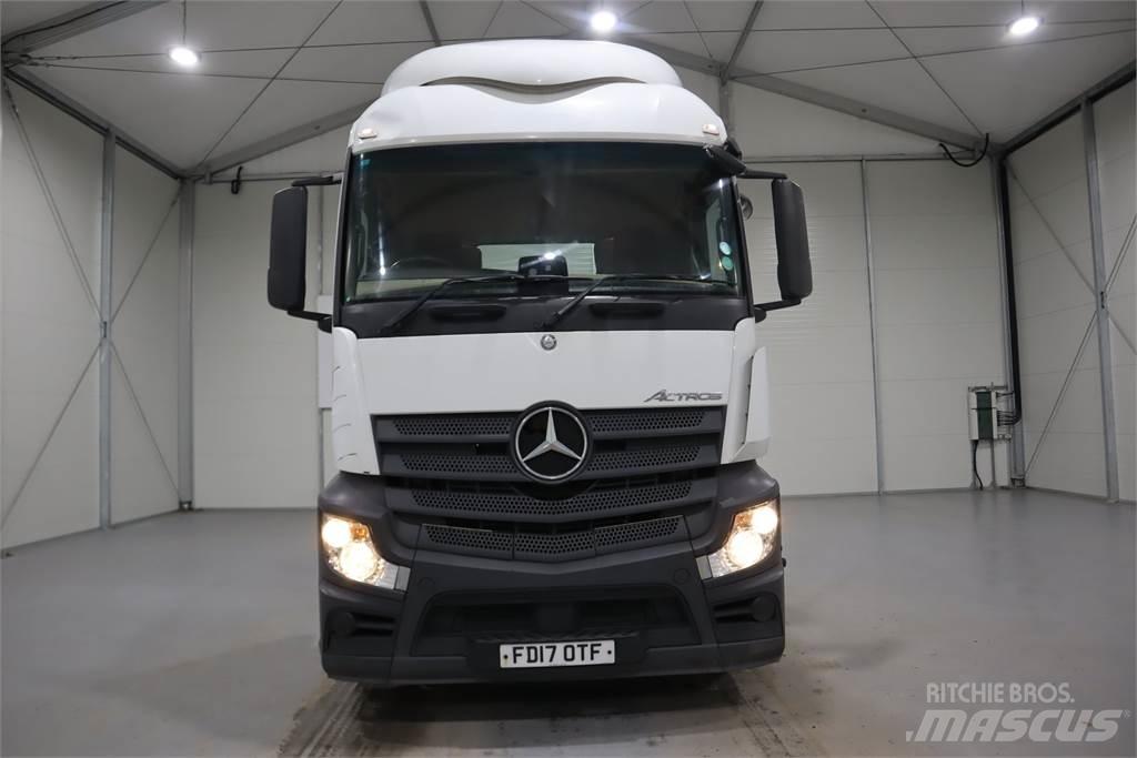 Mercedes-Benz ACTROS 1840 Тягачі