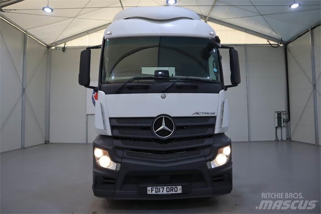 Mercedes-Benz ACTROS 1840 Тягачі