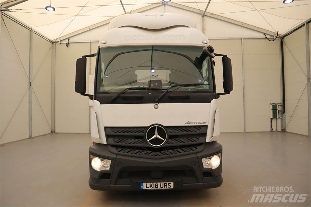 Mercedes-Benz Actros 1843 Тягачі