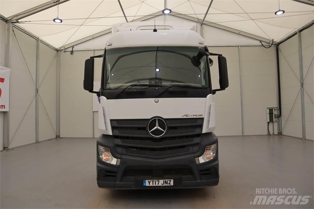 Mercedes-Benz Actros 1843 Тягачі