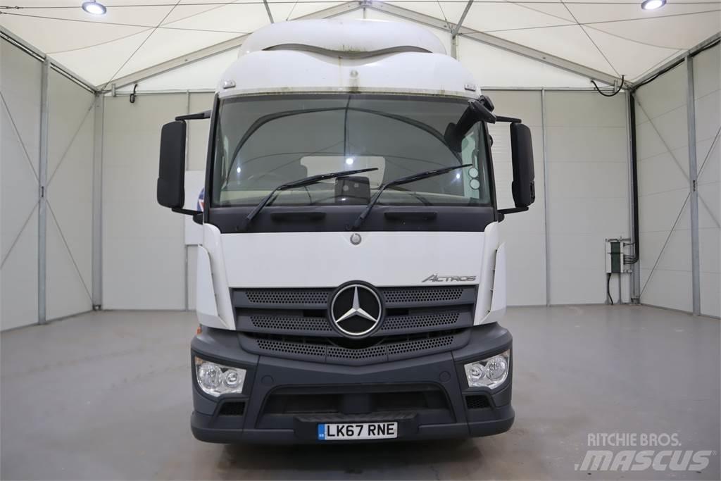 Mercedes-Benz Actros 1843 Тягачі