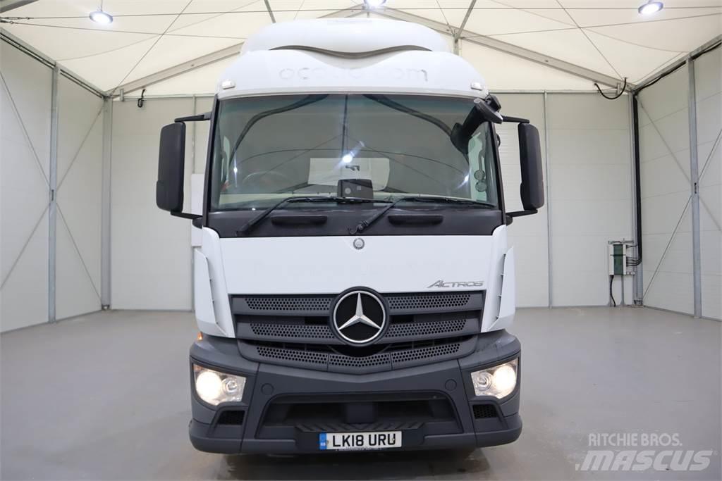 Mercedes-Benz Actros 1843 Тягачі