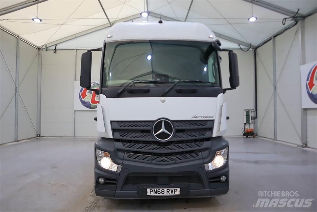 Mercedes-Benz ACTROS 1846 Тягачі
