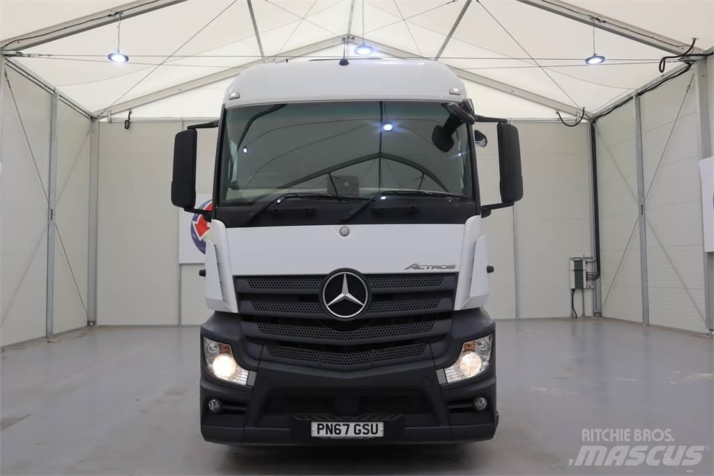 Mercedes-Benz Actros 1846 Тягачі