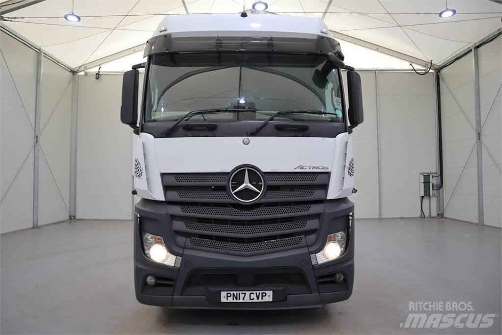 Mercedes-Benz ACTROS 2542 Тягачі