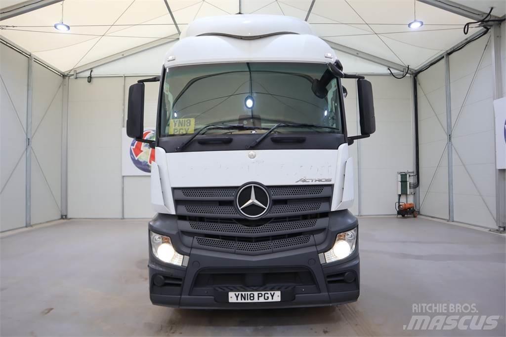 Mercedes-Benz Actros 2543 Тягачі