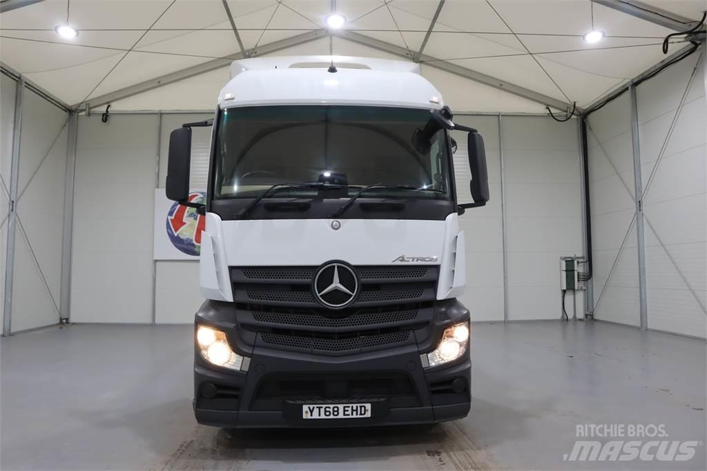 Mercedes-Benz ACTROS 2543 Тягачі