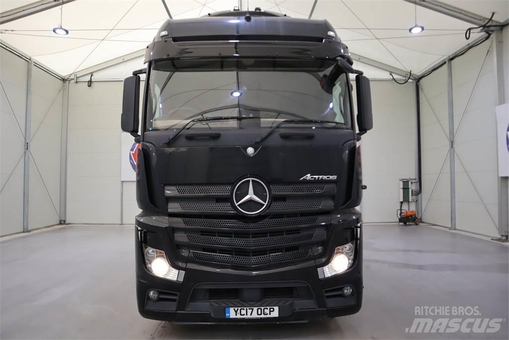 Mercedes-Benz Actros 2545 Тягачі