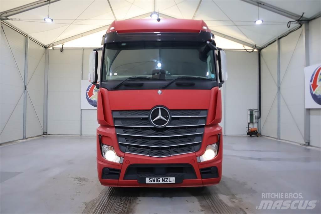 Mercedes-Benz Actros 2545 Тягачі