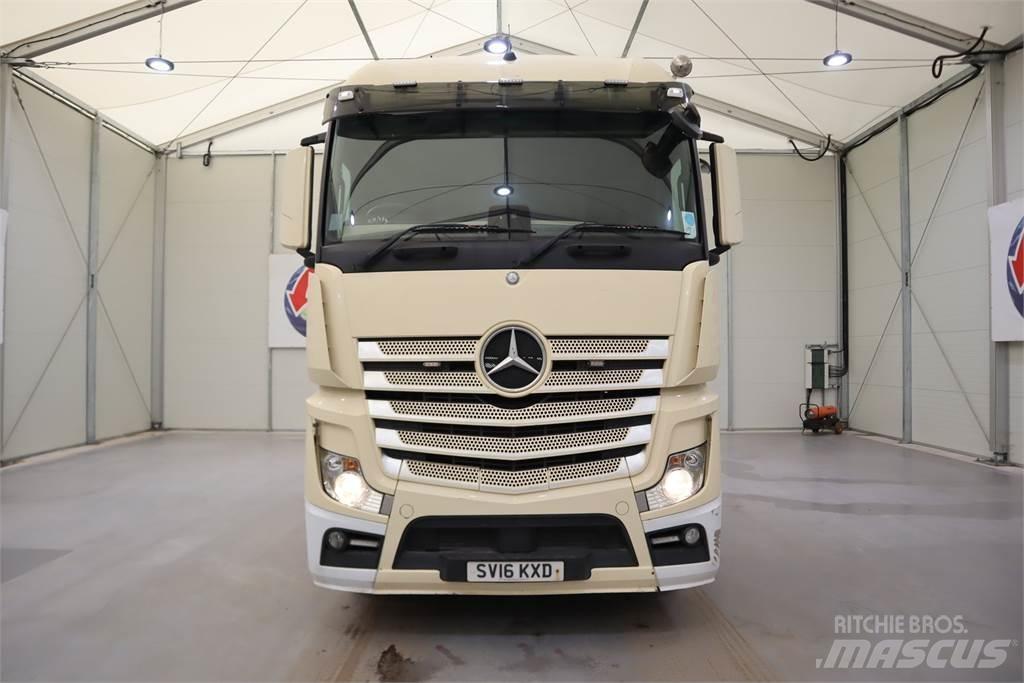 Mercedes-Benz Actros 2545 Тягачі