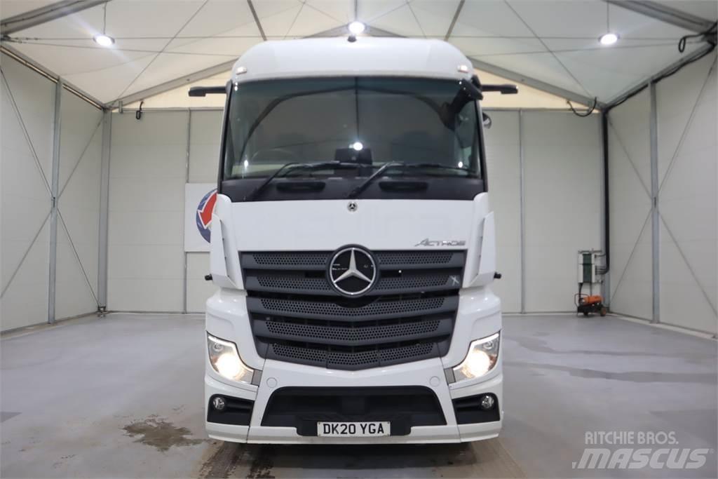 Mercedes-Benz Actros 2545 Тягачі