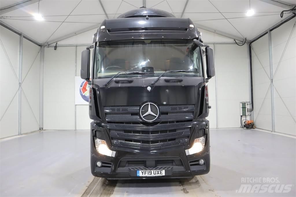 Mercedes-Benz Actros 2545 Тягачі