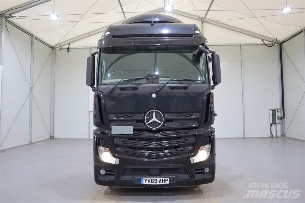 Mercedes-Benz Actros 2545 Тягачі
