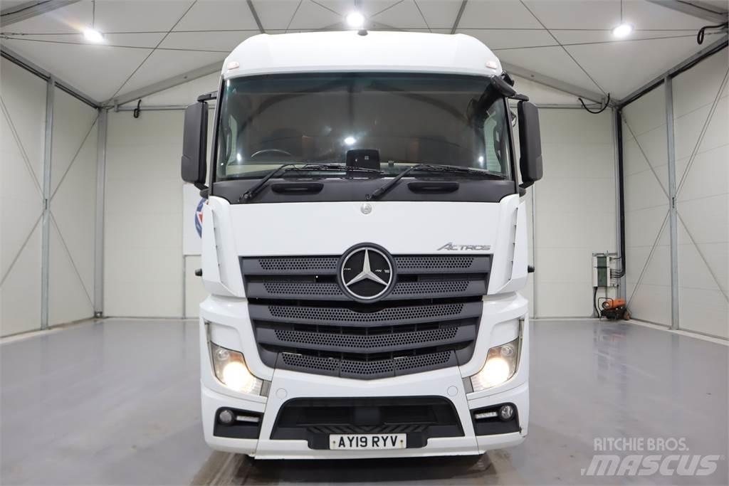 Mercedes-Benz Actros 2545 Тягачі