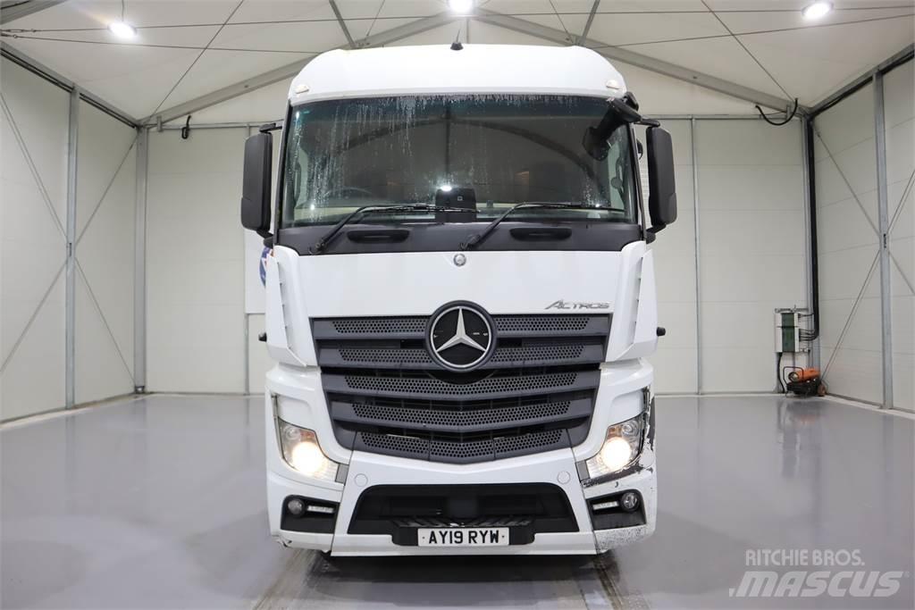 Mercedes-Benz Actros 2545 Тягачі