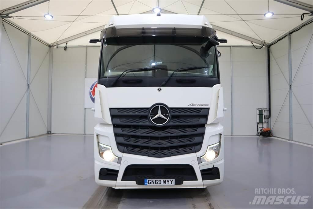 Mercedes-Benz Actros 2545 Тягачі