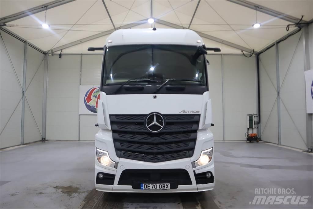 Mercedes-Benz Actros 2545 Тягачі