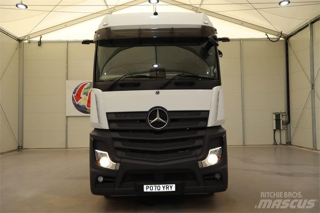 Mercedes-Benz Actros 2545 Тягачі