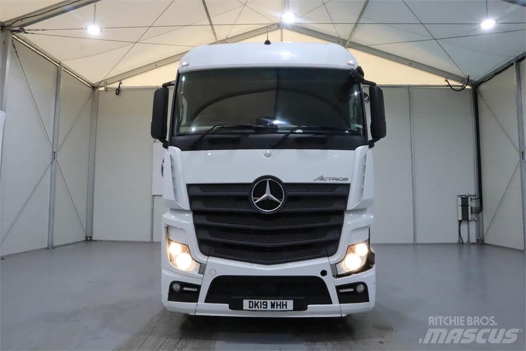 Mercedes-Benz ACTROS 2545 Тягачі