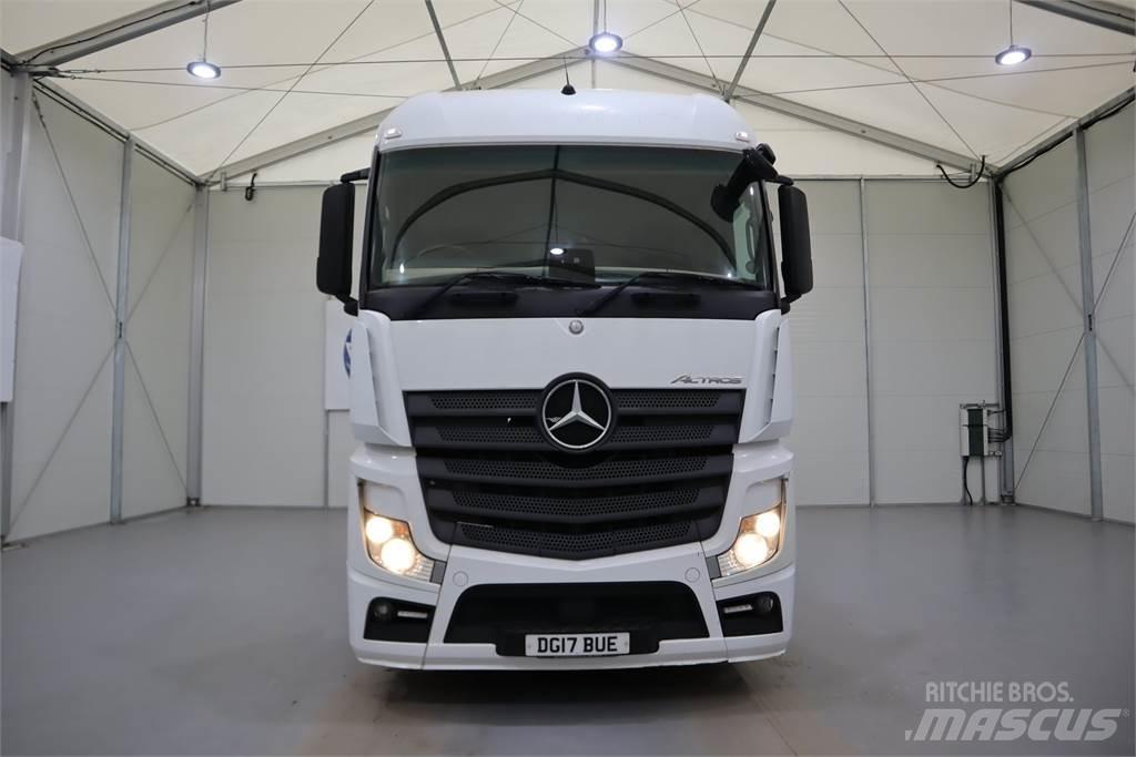 Mercedes-Benz ACTROS 2545 Тягачі