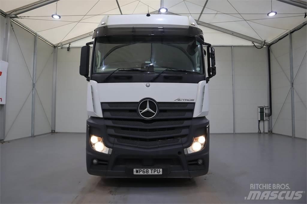 Mercedes-Benz ACTROS 2545 Тягачі
