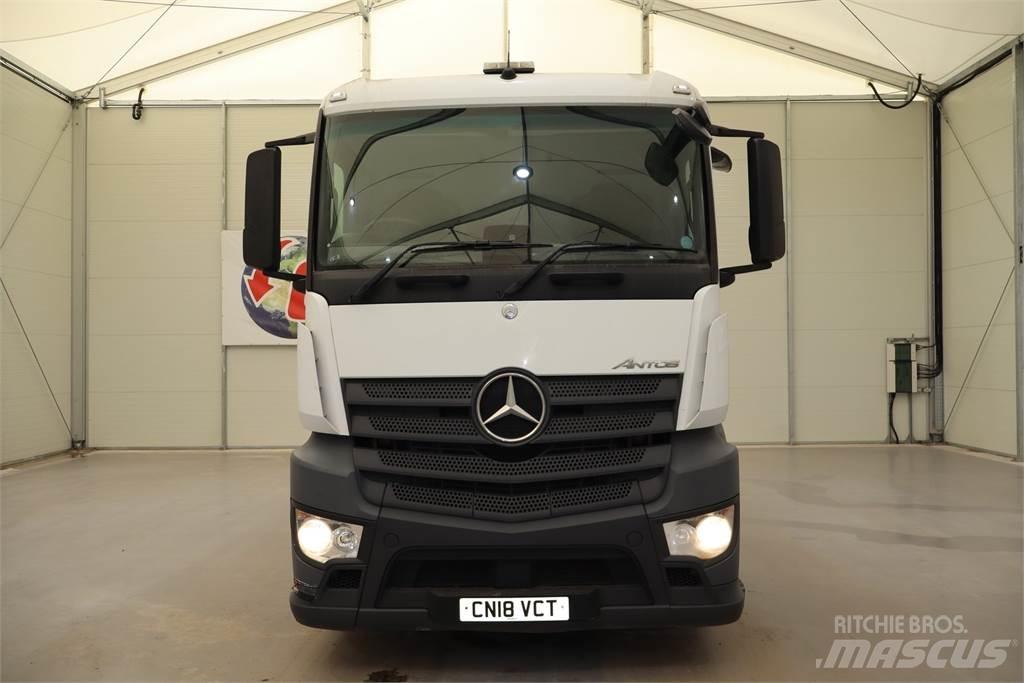 Mercedes-Benz Antos 2542 Тягачі
