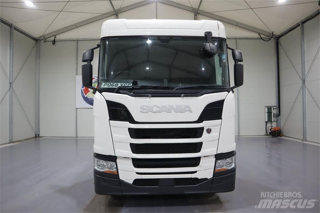 Scania R450 Тягачі