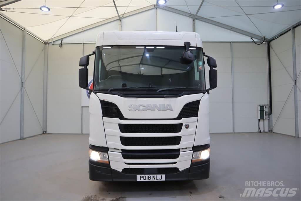 Scania R450 Тягачі
