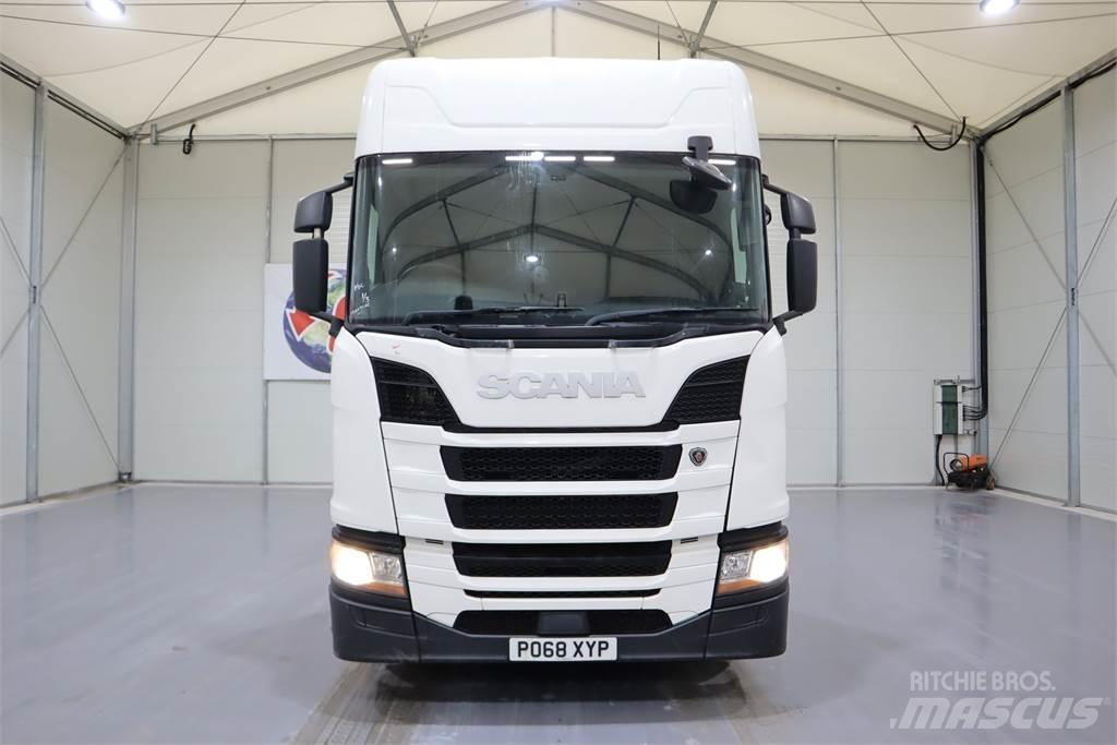 Scania R450 Тягачі