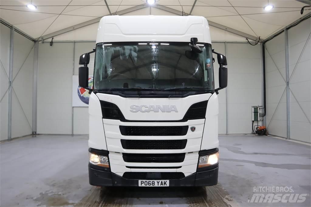 Scania R450 Тягачі