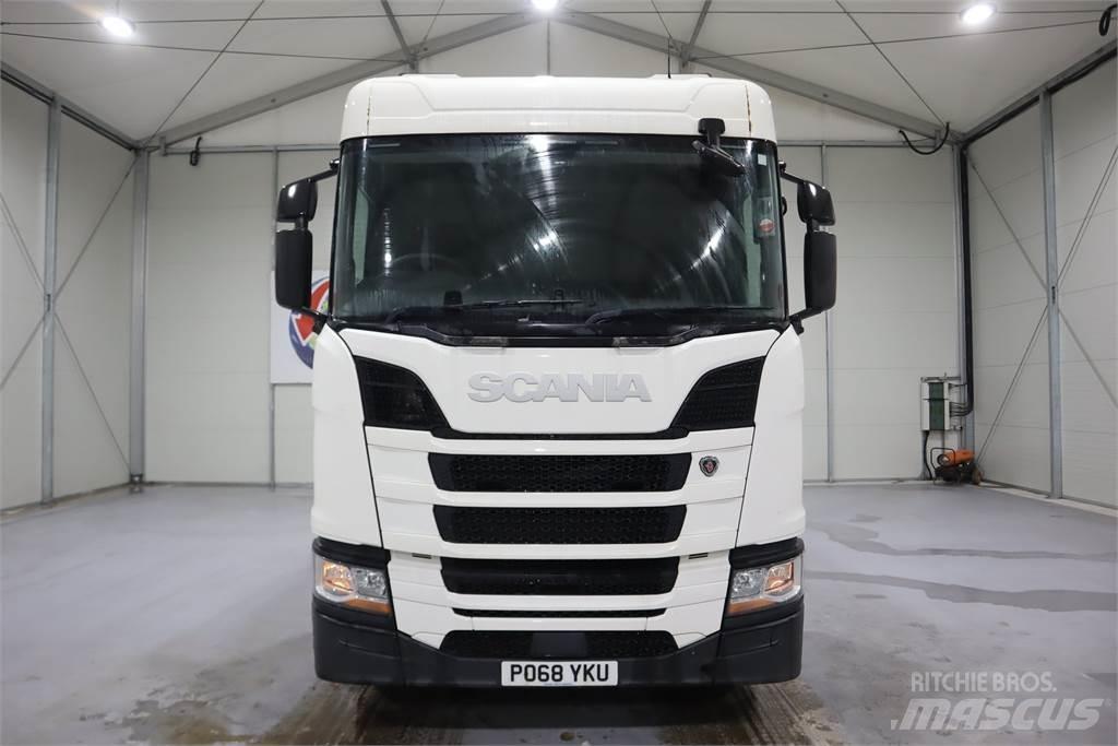 Scania R450 Тягачі