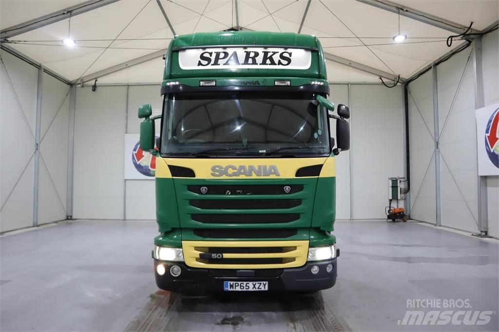 Scania R450 Тягачі