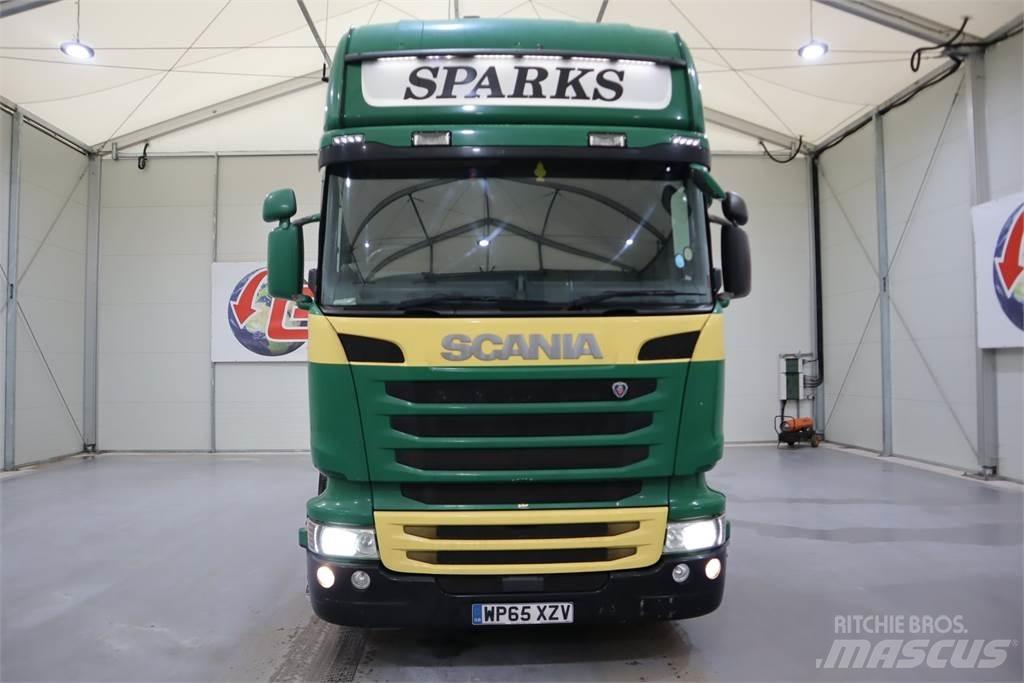 Scania R450 Тягачі