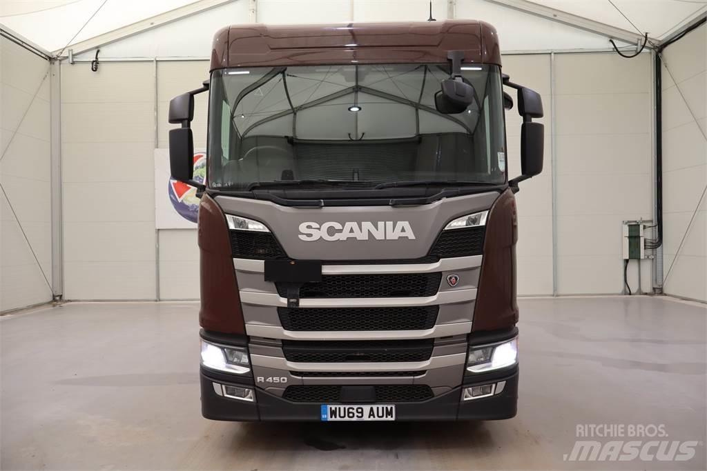 Scania R450 Тягачі