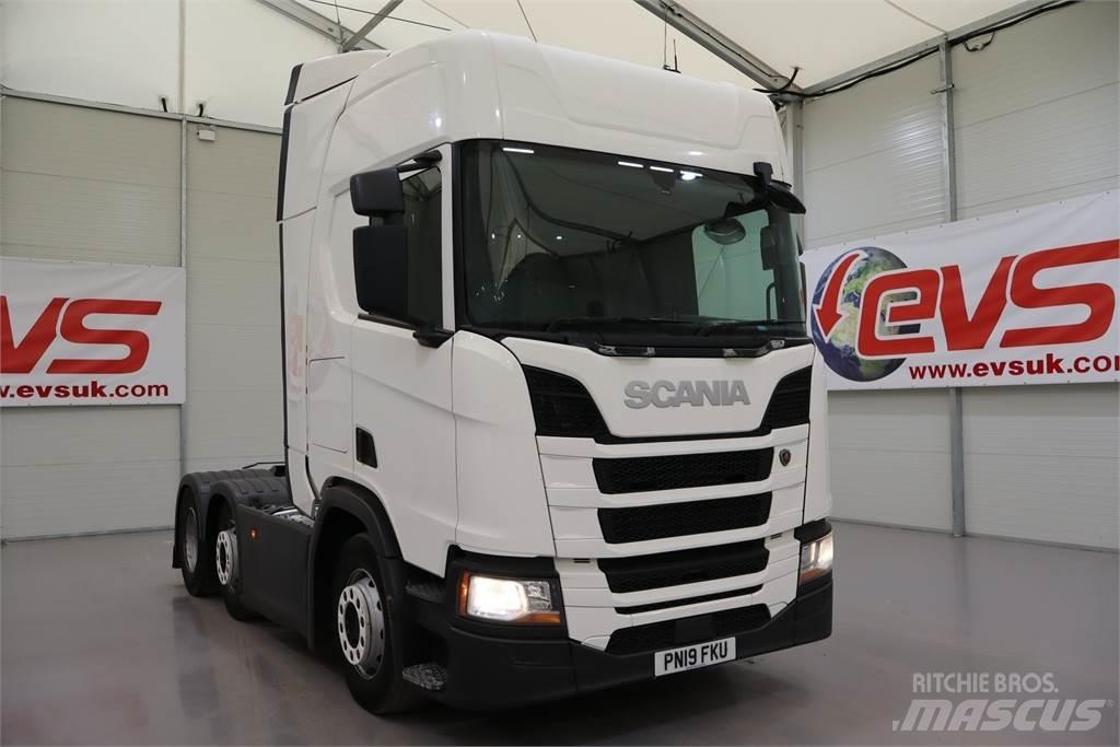 Scania R450 Тягачі