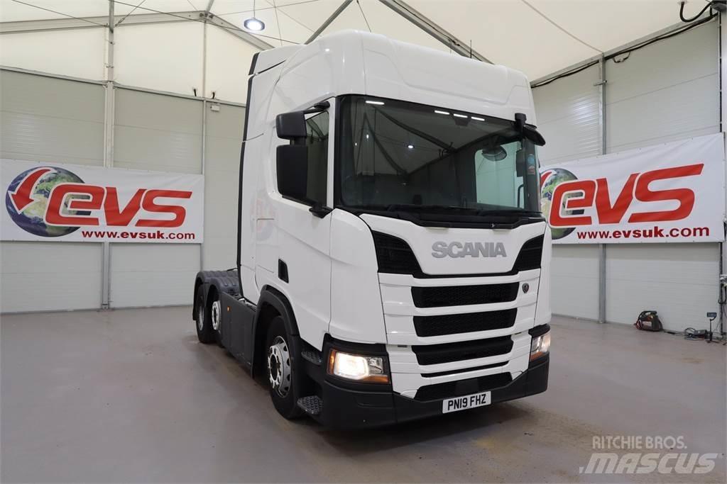 Scania R450 Тягачі