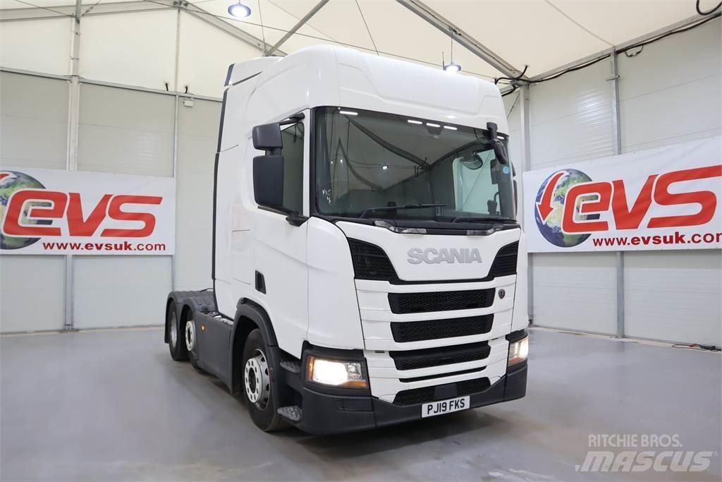 Scania R450 Тягачі