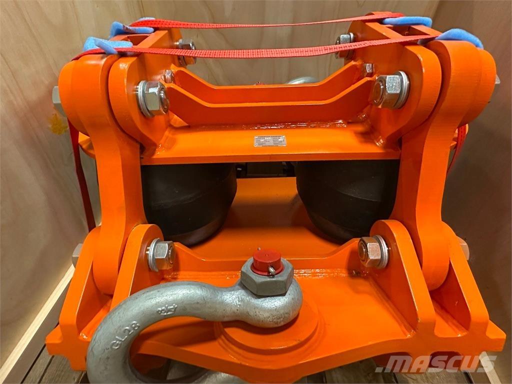  Finaros Інші крани