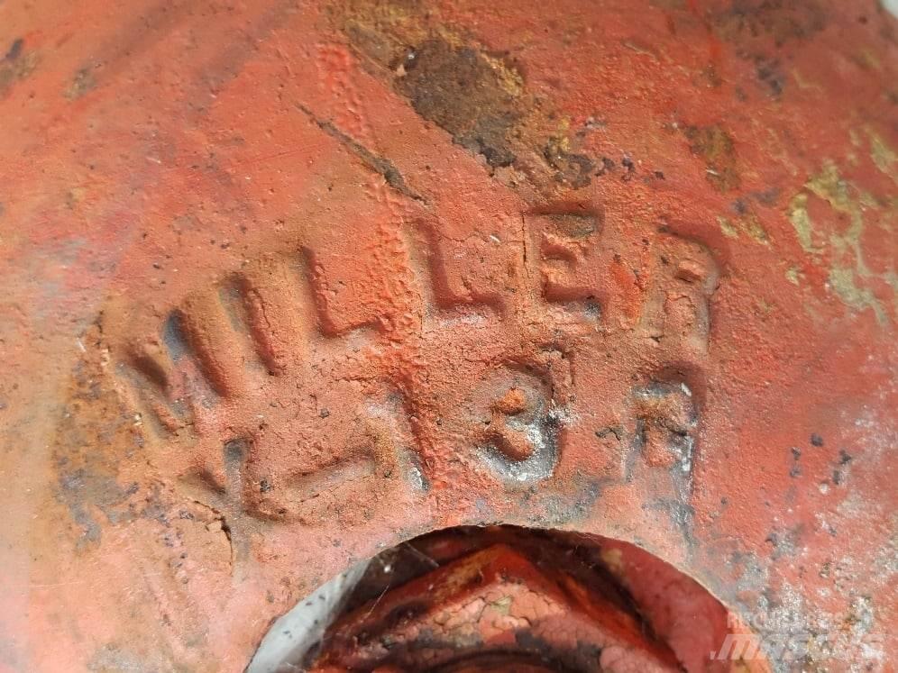 Miller X-13 Запчастини для кранів