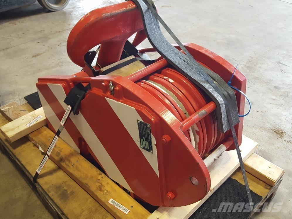 Tadano  Запчастини для кранів